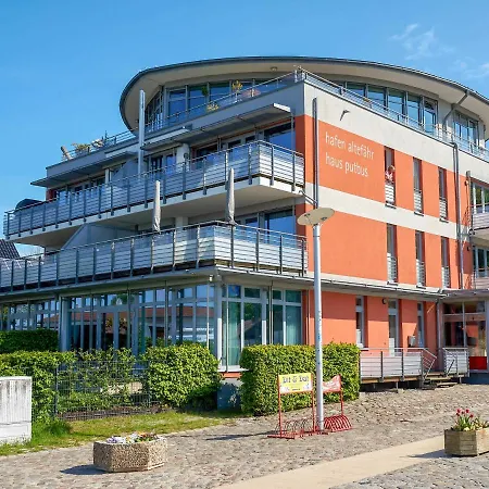 Haus Putbus In - Wg 3 Mit Panoramablick Apartmán