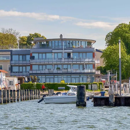 Haus Putbus In - Wg 3 Mit Panoramablick Apartmán Altefähr