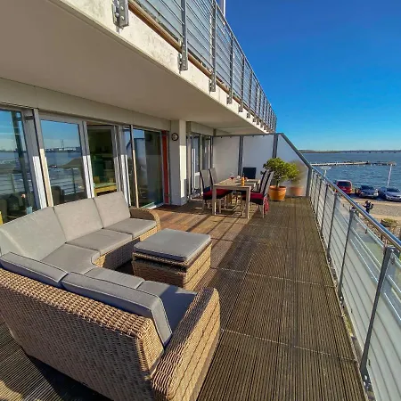 Haus Putbus In - Wg 3 Mit Panoramablick Apartmán *