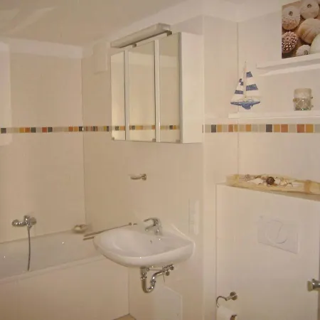 Haus Putbus In - Wg 3 Mit Panoramablick *